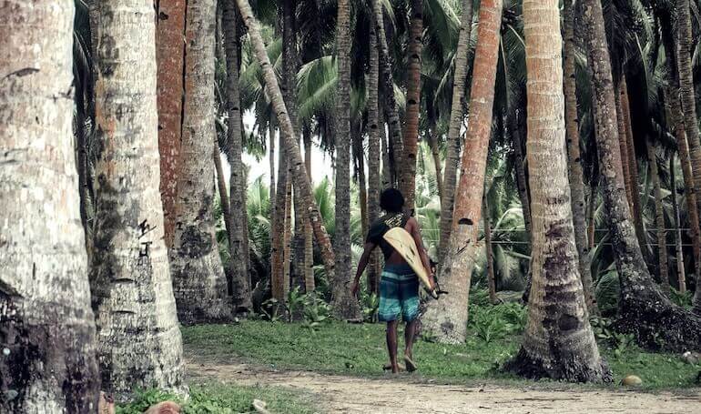 walking to the surf 