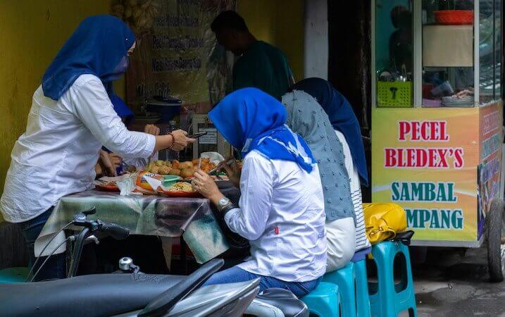 A warung in Indonesia 