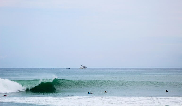 Epic wave in Ecuador 