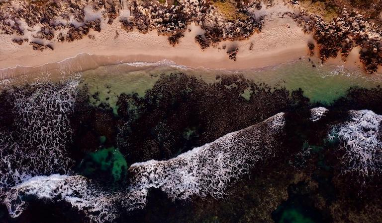 Waves seen from above 